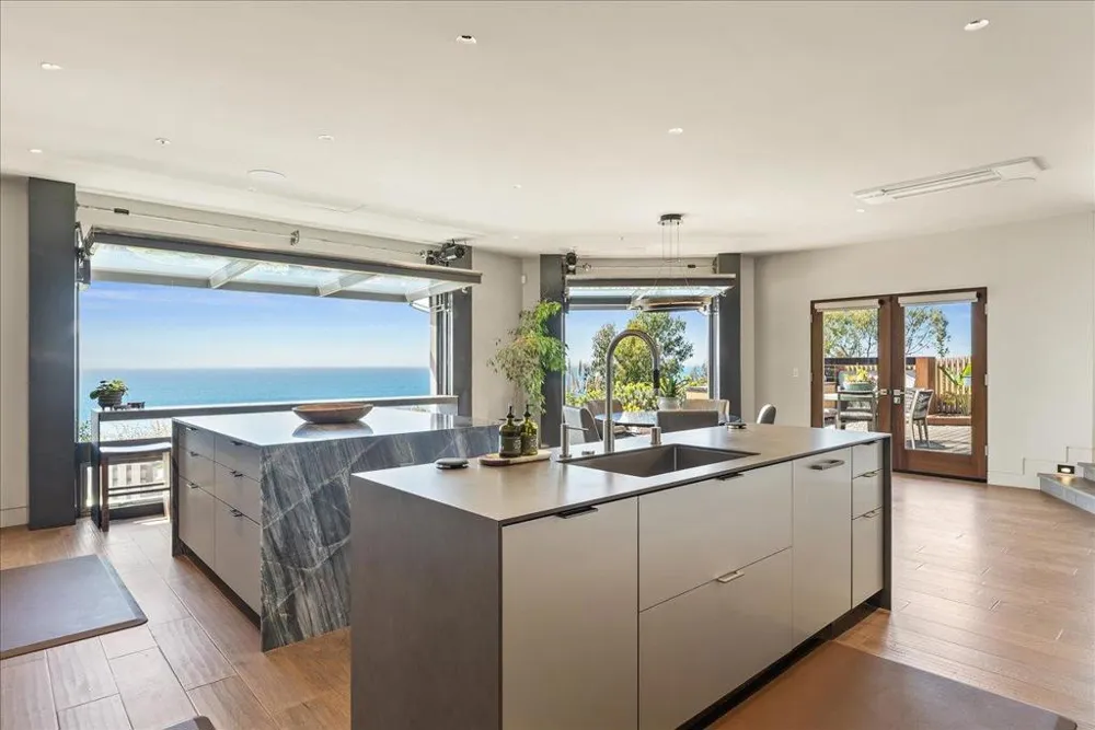 102 Long Leaf Lane Aptos, CA 95003