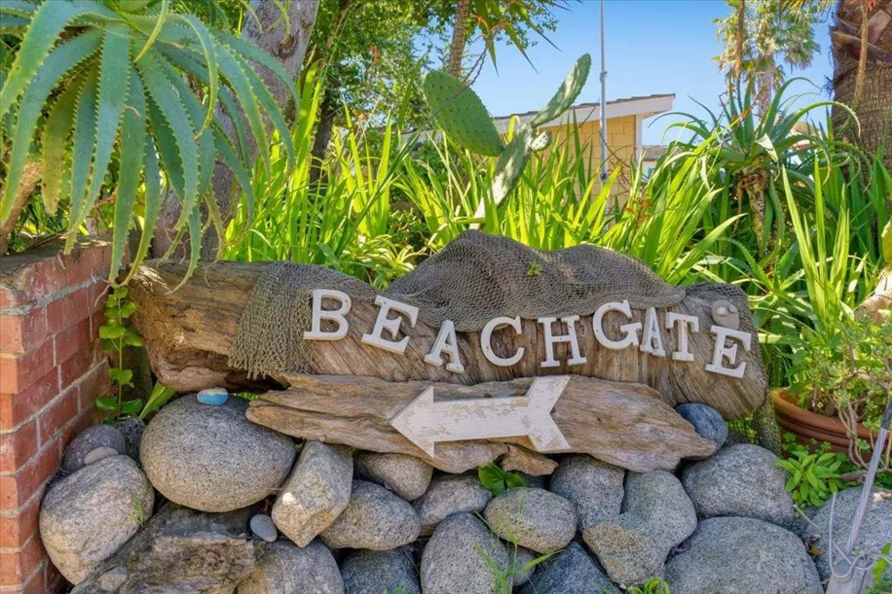 102 Long Leaf Lane Aptos, CA 95003