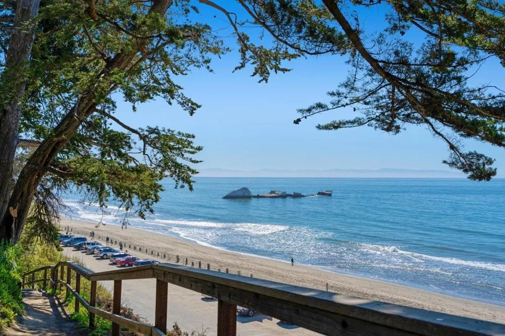 102 Long Leaf Lane Aptos, CA 95003