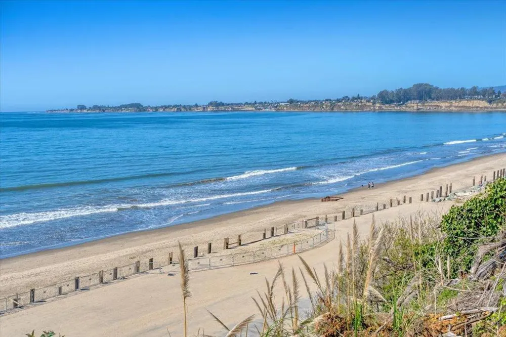 102 Long Leaf Lane Aptos, CA 95003