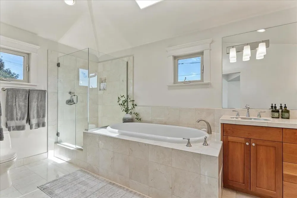 102 Long Leaf Lane Aptos, CA 95003