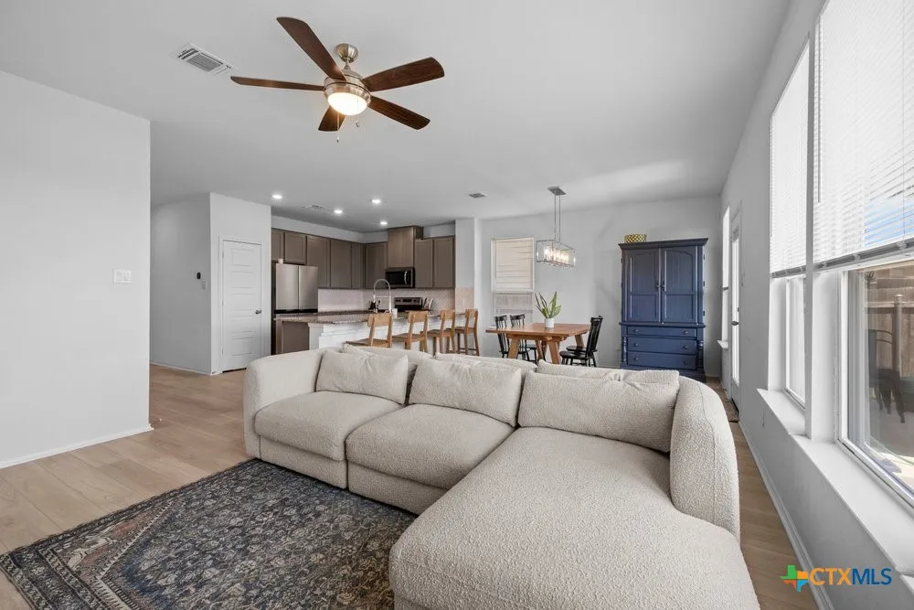 1329 Long Creek Lane Belton, TX 76513