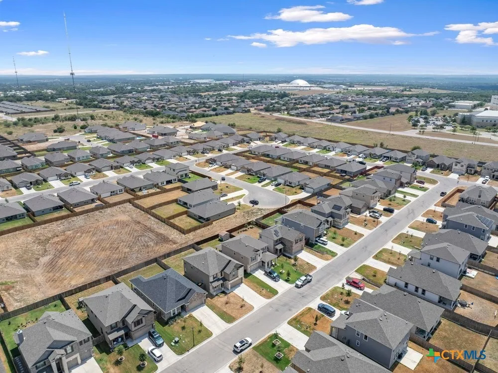 1329 Long Creek Lane Belton, TX 76513