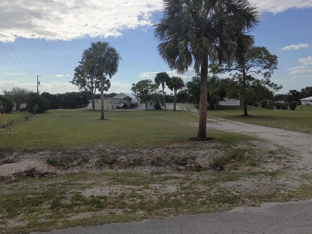 20020 NW 80TH DRIVE Okeechobee, FL 34972