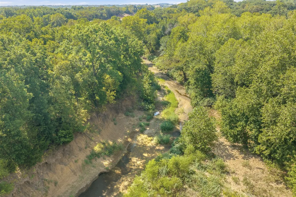12438 Campbell Road Marietta, OK 73448