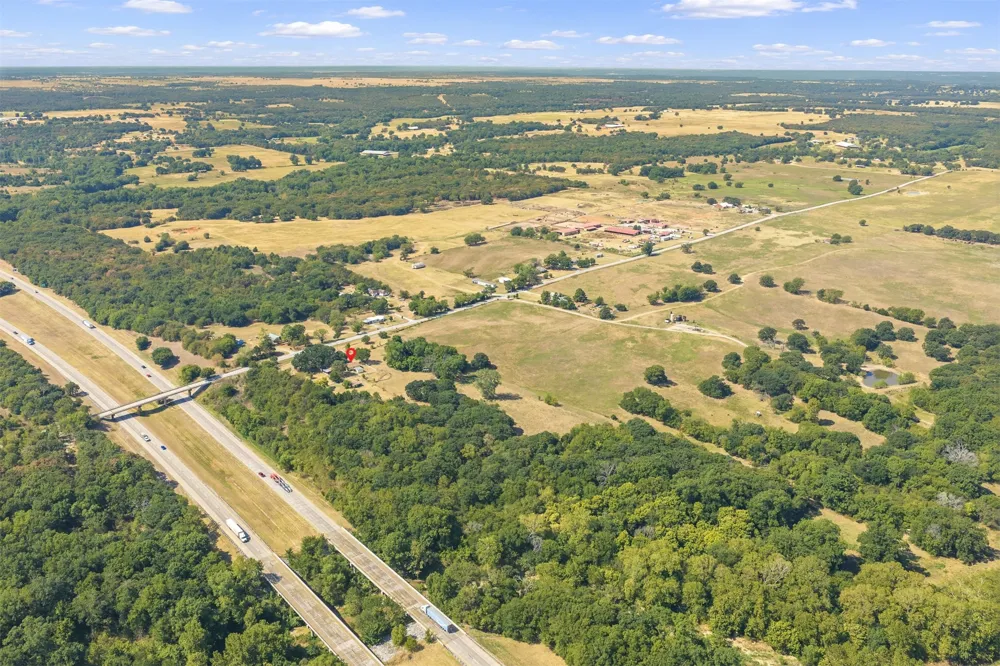 12438 Campbell Road Marietta, OK 73448