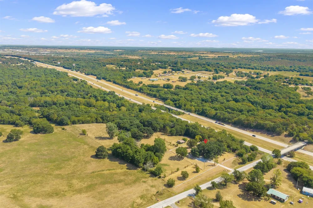12438 Campbell Road Marietta, OK 73448