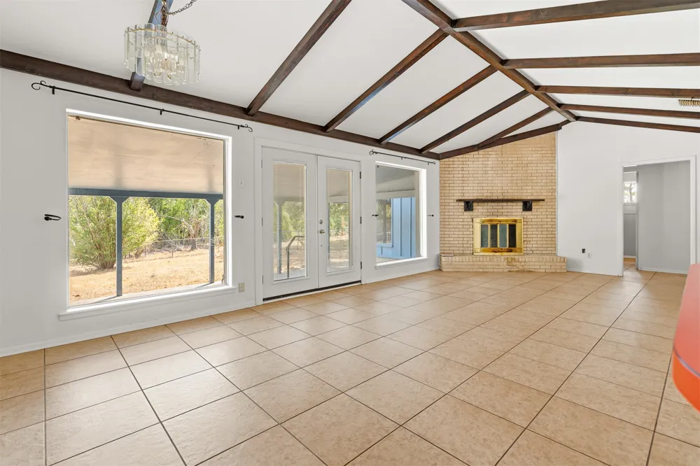 12438 Campbell Road Marietta, OK 73448