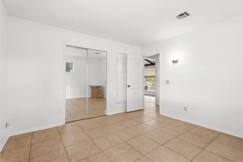 12438 Campbell Road Marietta, OK 73448
