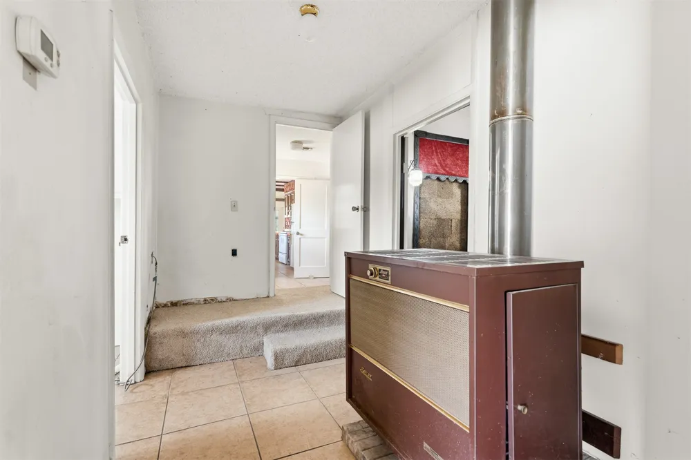 12438 Campbell Road Marietta, OK 73448