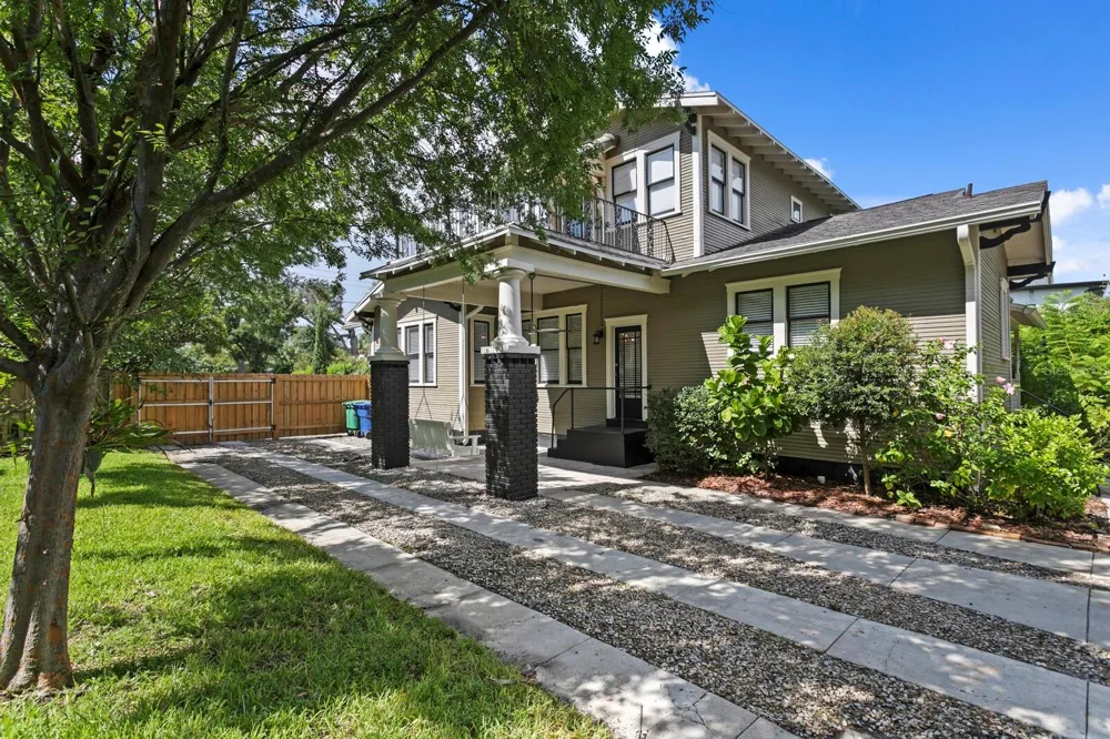 705 W WEST STREET Tampa, FL 33602