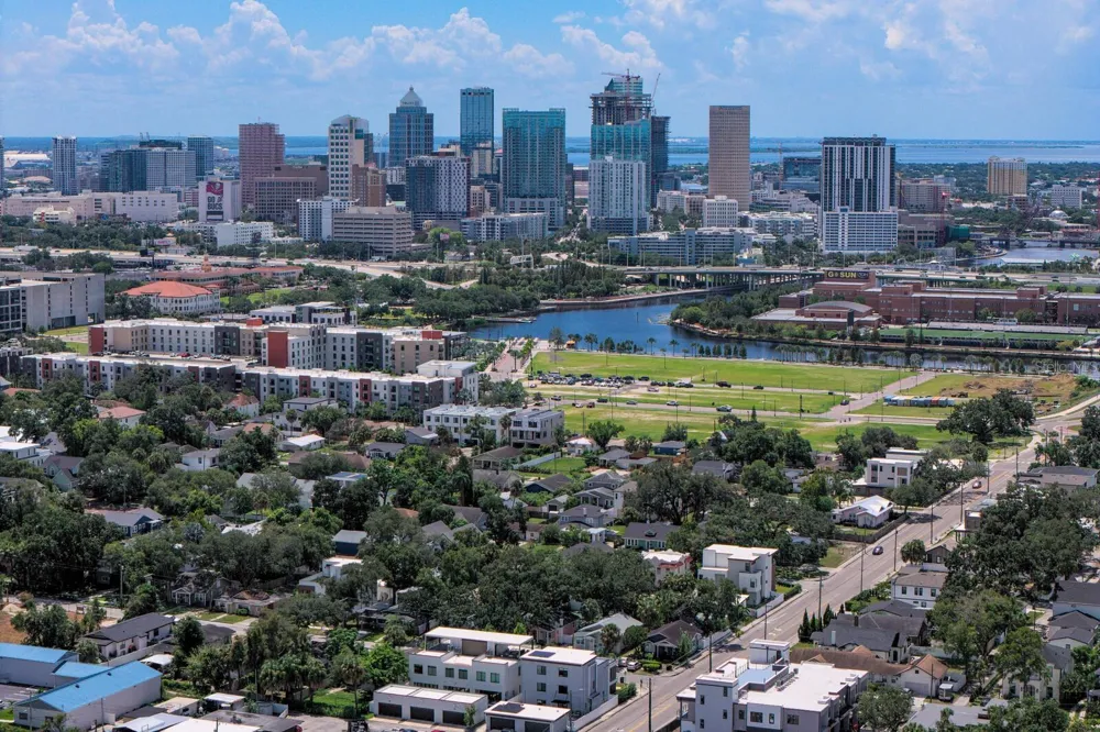 705 W WEST STREET Tampa, FL 33602