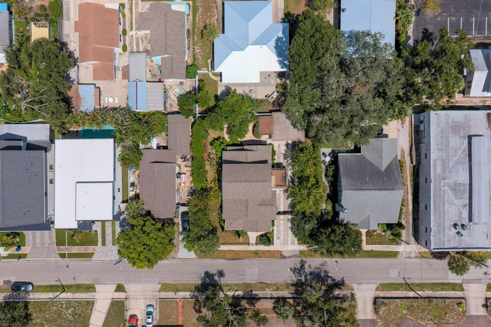 705 W WEST STREET Tampa, FL 33602
