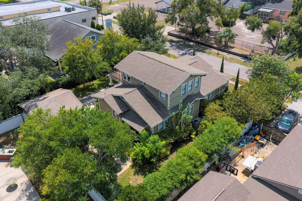 705 W WEST STREET Tampa, FL 33602