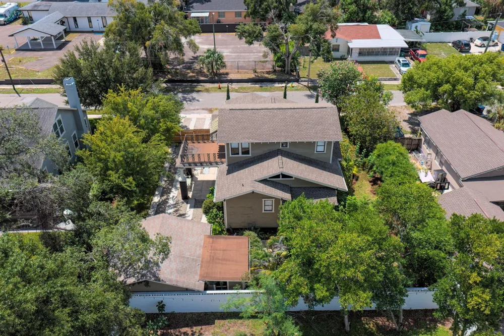 705 W WEST STREET Tampa, FL 33602