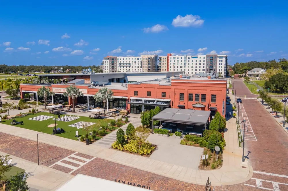 705 W WEST STREET Tampa, FL 33602