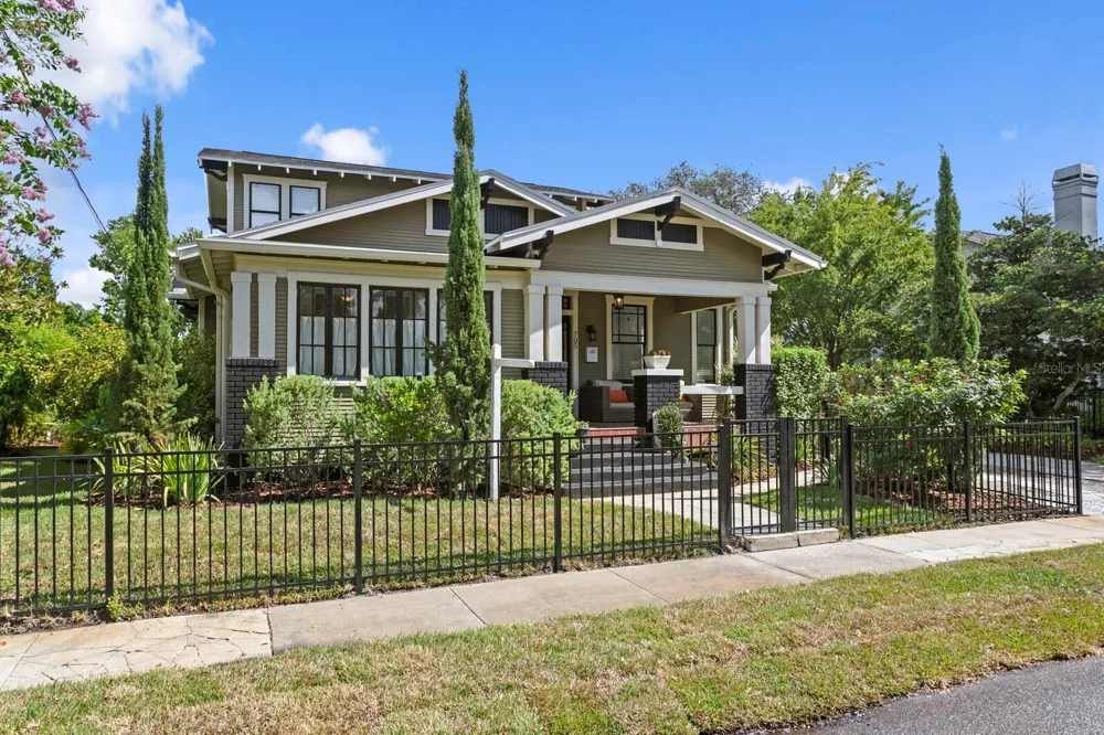 705 W WEST STREET Tampa, FL 33602