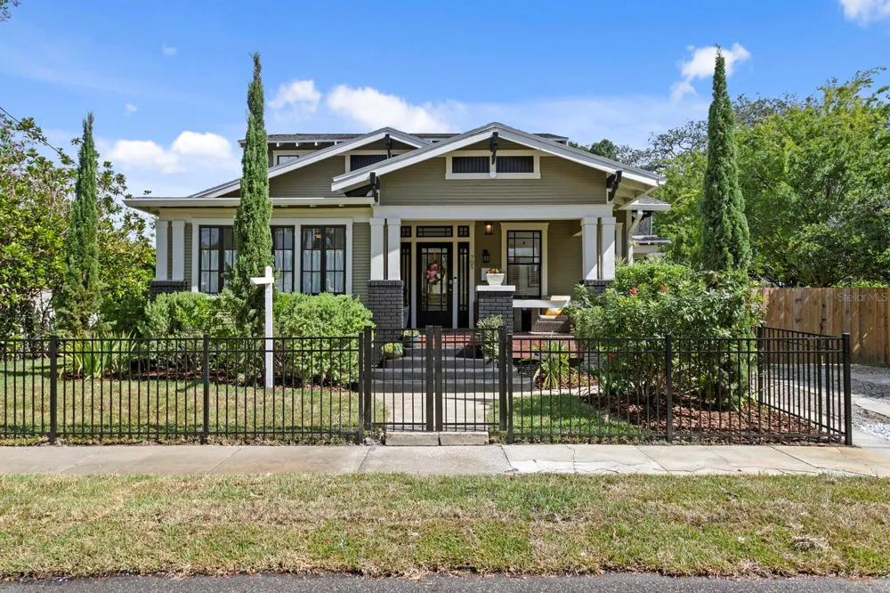 705 W WEST STREET Tampa, FL 33602