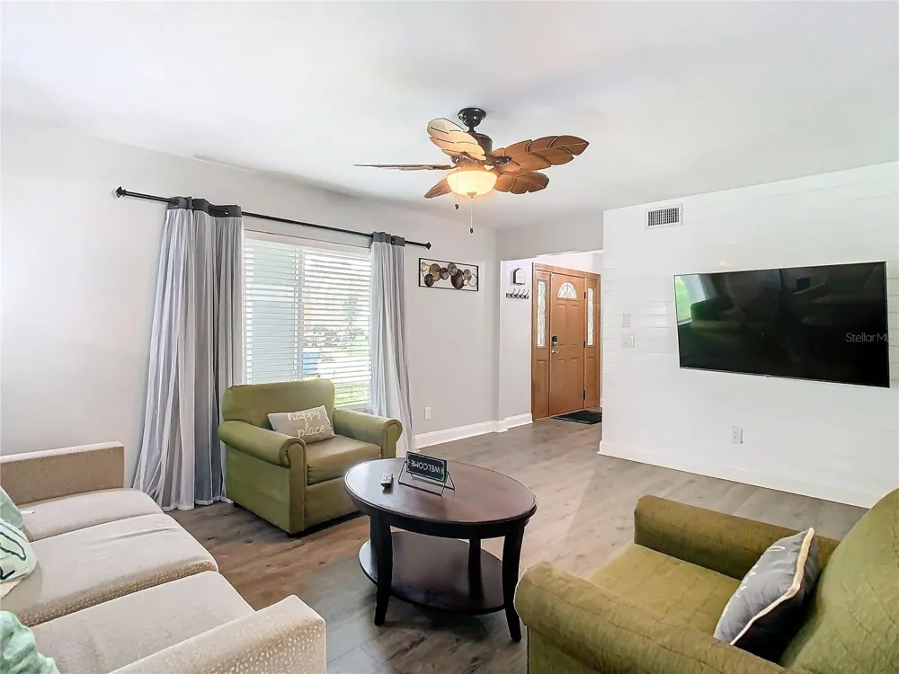 12438 CARDIFF DRIVE Tampa, FL 33625