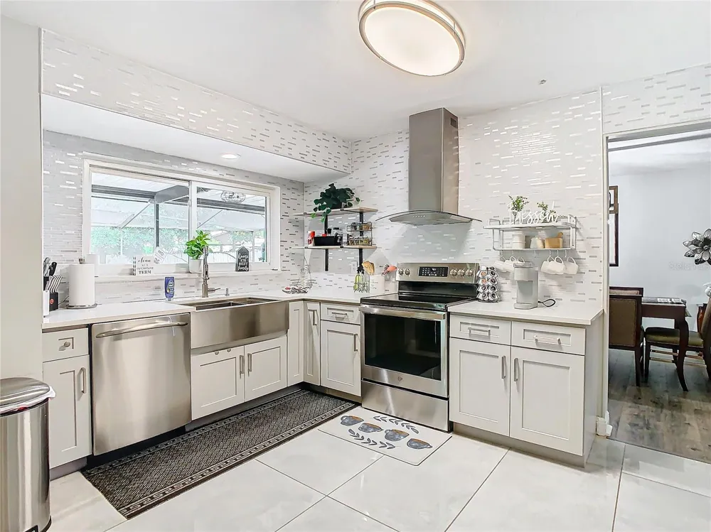 12438 CARDIFF DRIVE Tampa, FL 33625