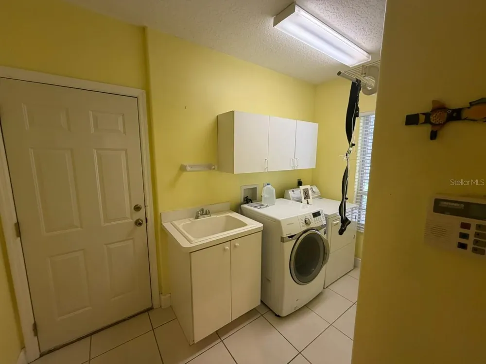 4762 SW 1ST AVENUE ocala, FL 34471