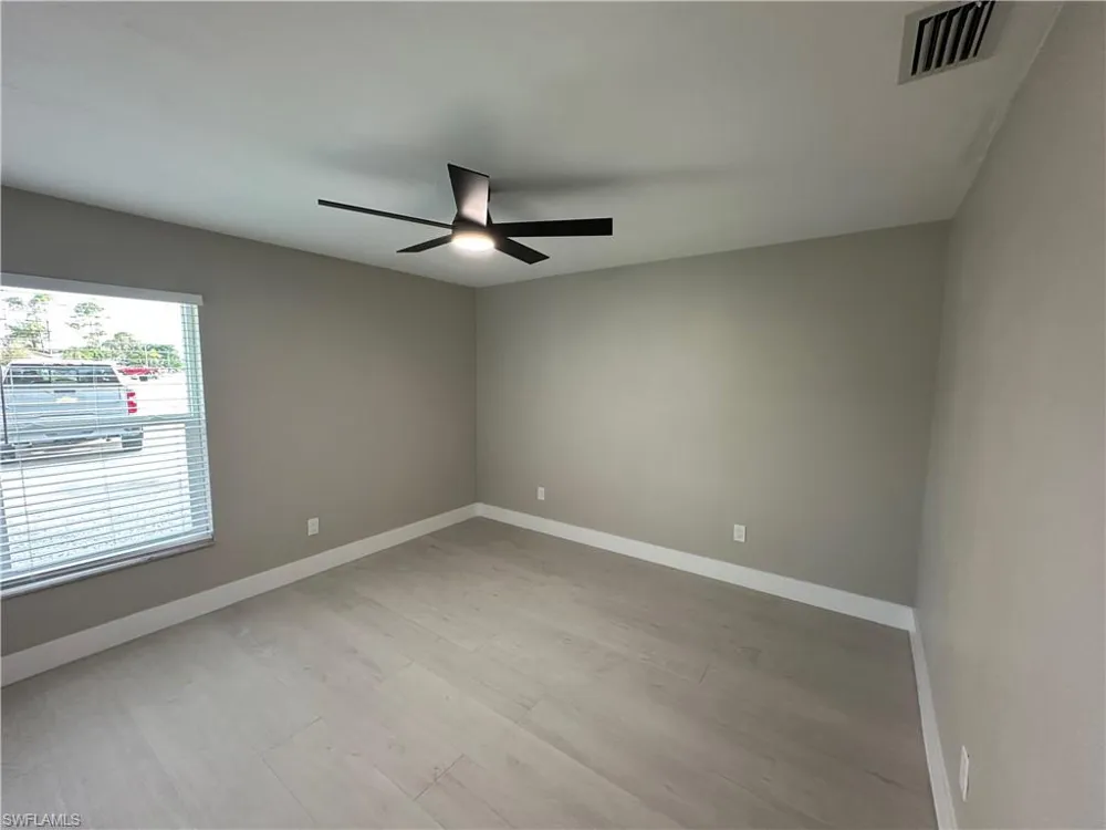 9155 Seville Road Fort Myers, FL 33967
