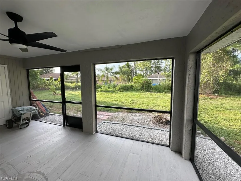 9155 Seville Road Fort Myers, FL 33967
