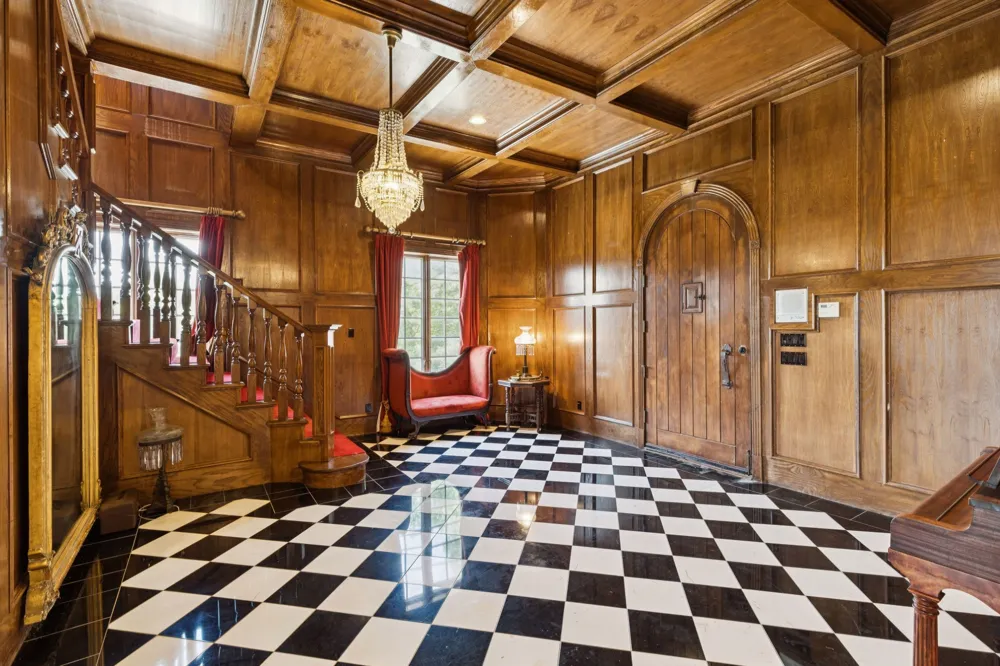 9888 Boat Club Road Fort Worth, TX 76179