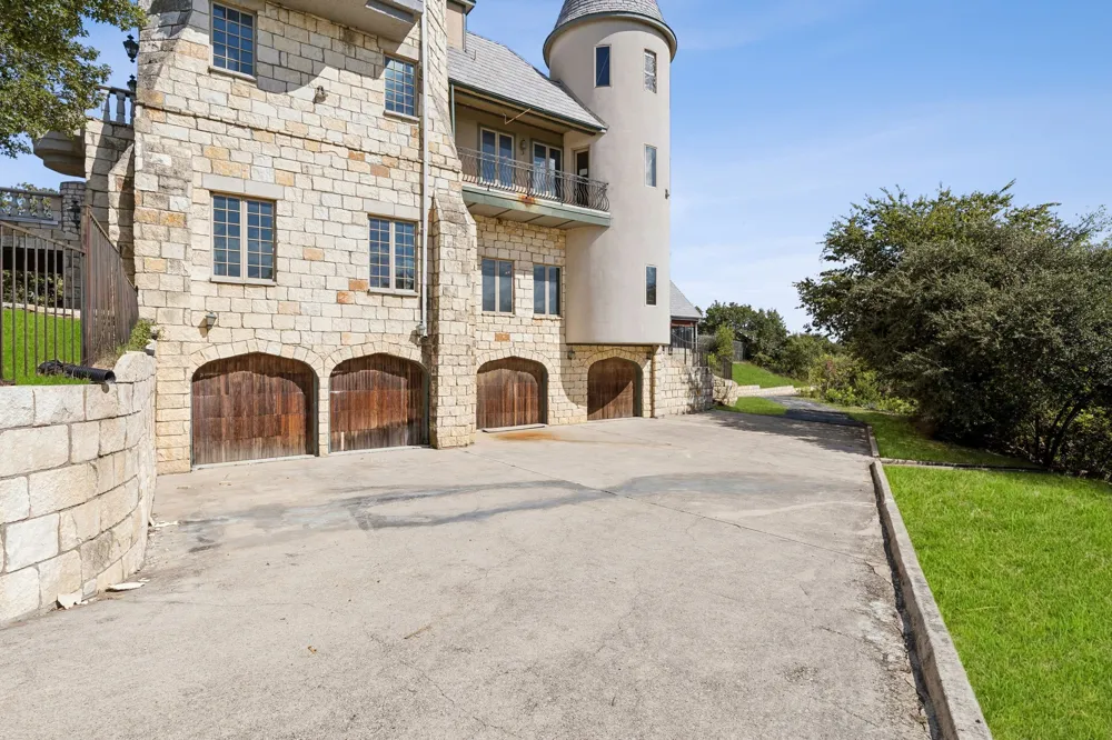 9888 Boat Club Road Fort Worth, TX 76179