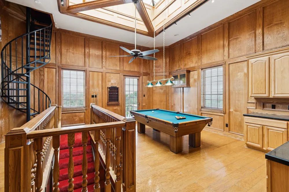 9888 Boat Club Road Fort Worth, TX 76179