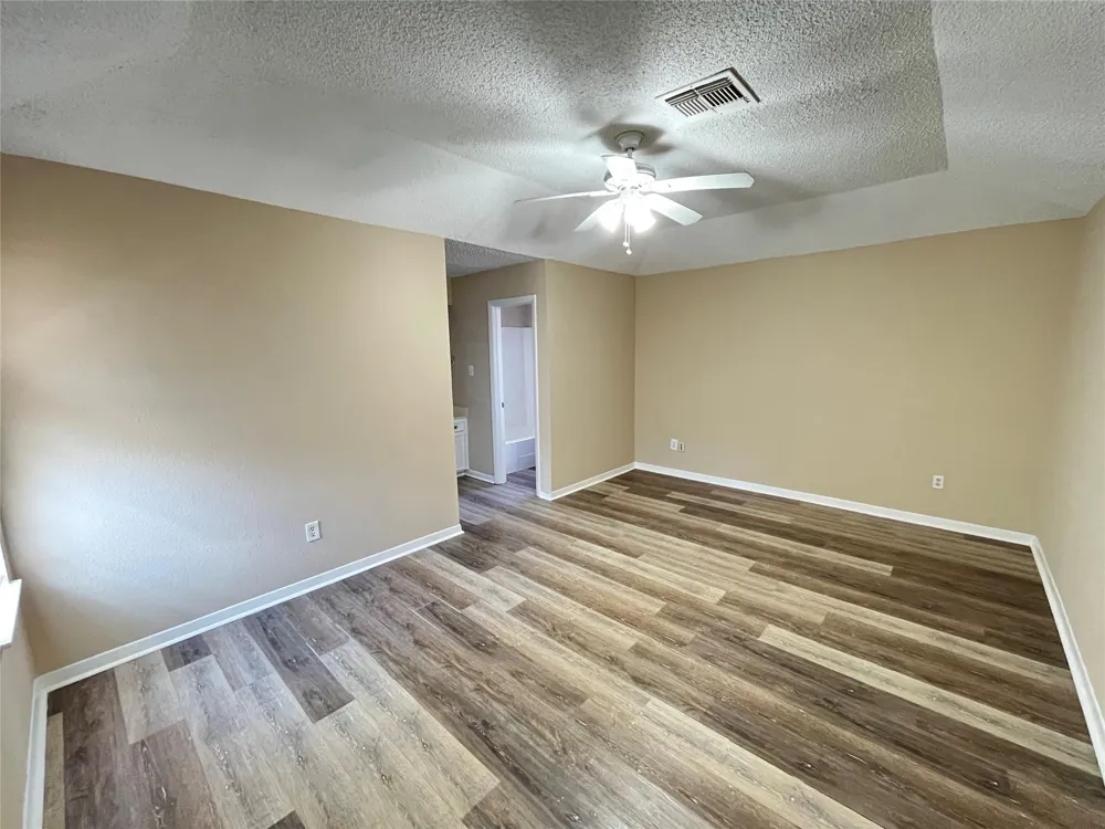 6902 Feather Creek Drive Houston, TX 77086