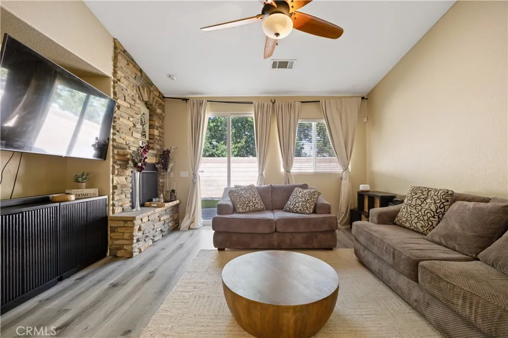 44340 Acacia Lancaster, CA 93535