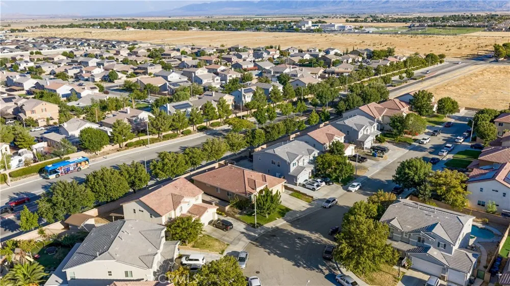 44340 Acacia Lancaster, CA 93535