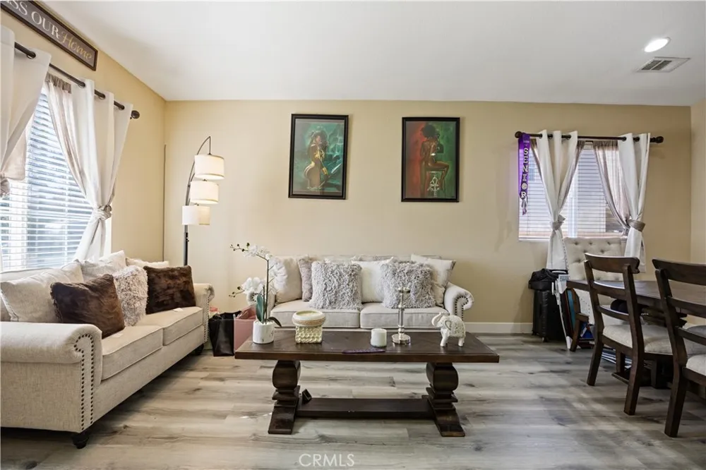 44340 Acacia Lancaster, CA 93535
