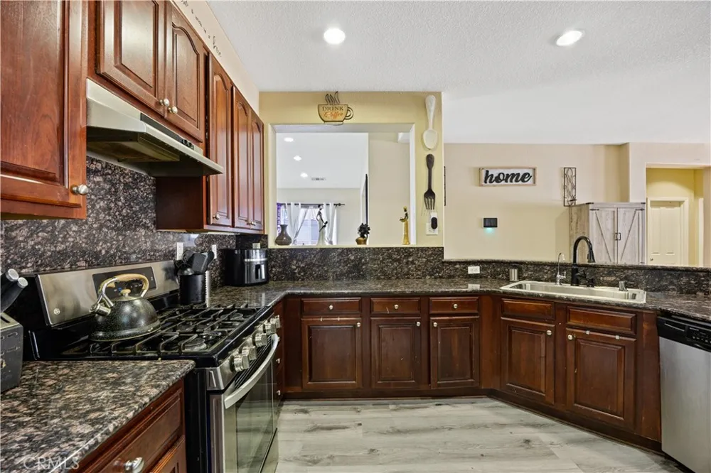 44340 Acacia Lancaster, CA 93535