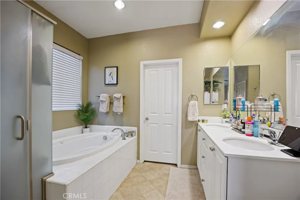 44340 Acacia Lancaster, CA 93535