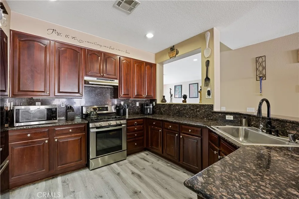 44340 Acacia Lancaster, CA 93535