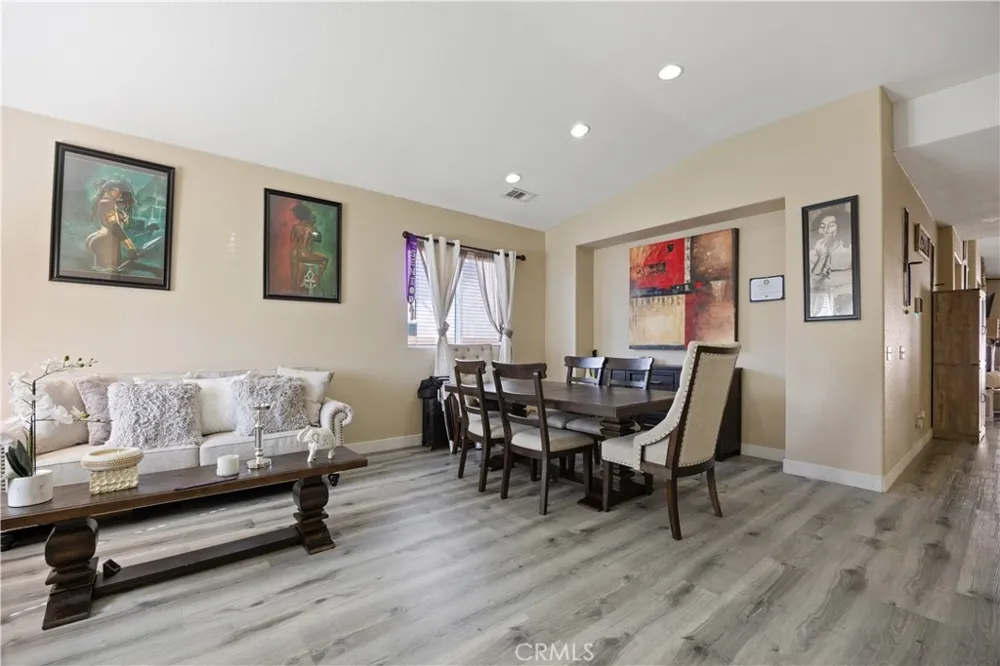 44340 Acacia Lancaster, CA 93535