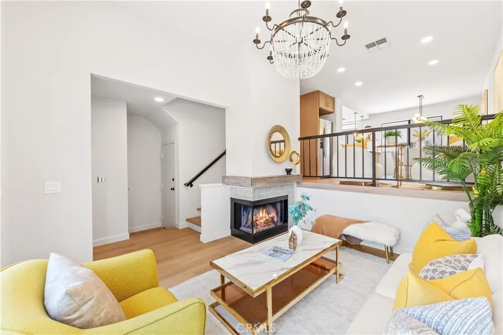 27640 Nugget Drive #3 Canyon Country, CA 91387