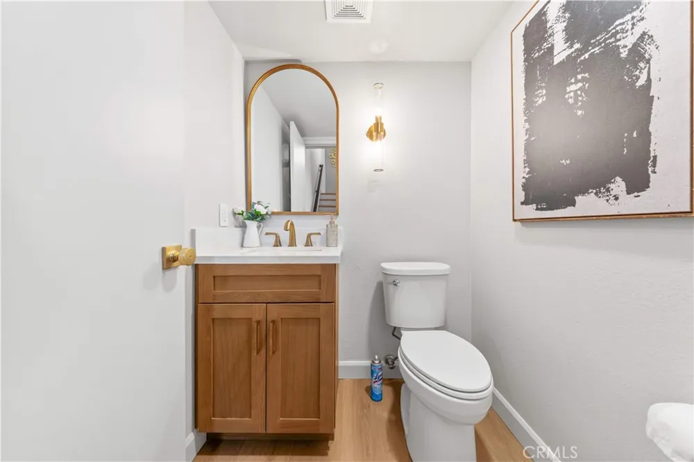 27640 Nugget Drive #3 Canyon Country, CA 91387