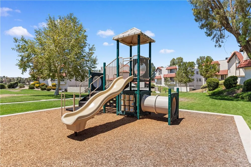 27640 Nugget Drive #3 Canyon Country, CA 91387