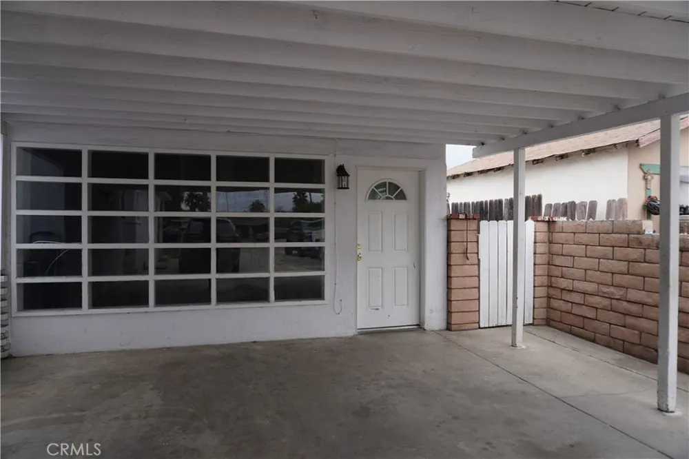 845 Olive Street W #2 Colton, CA 92324