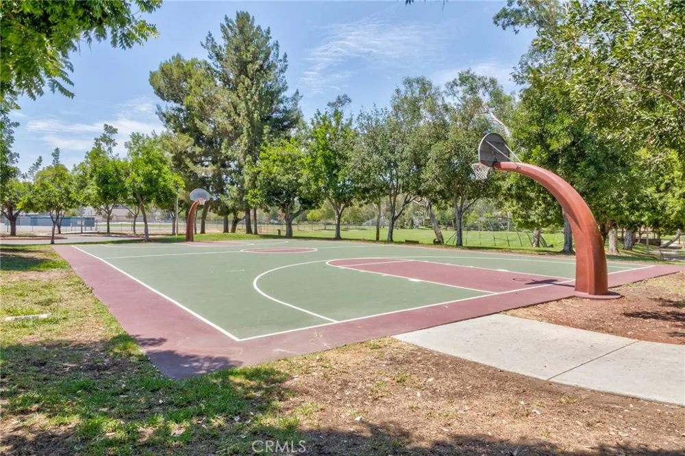 101 S Cross Creek Road #F Orange, CA 92869