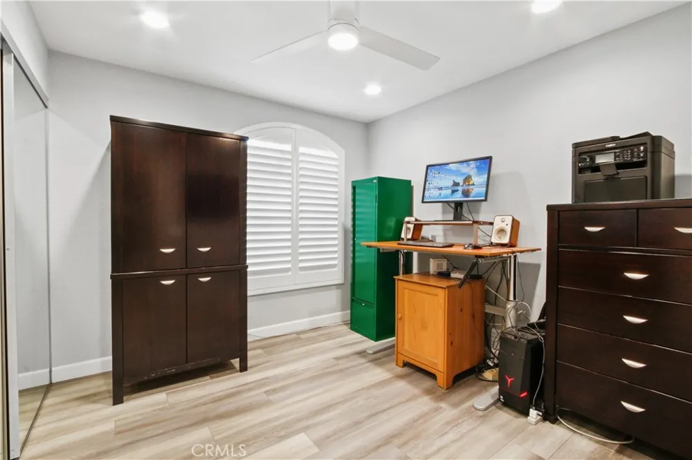 101 S Cross Creek Road #F Orange, CA 92869