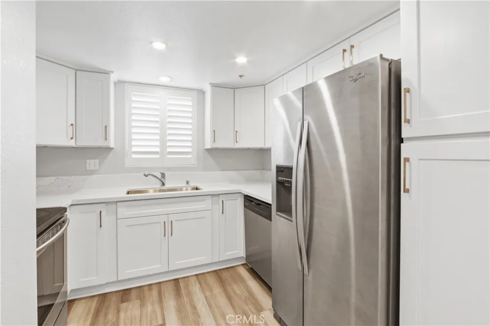 101 S Cross Creek Road #F Orange, CA 92869