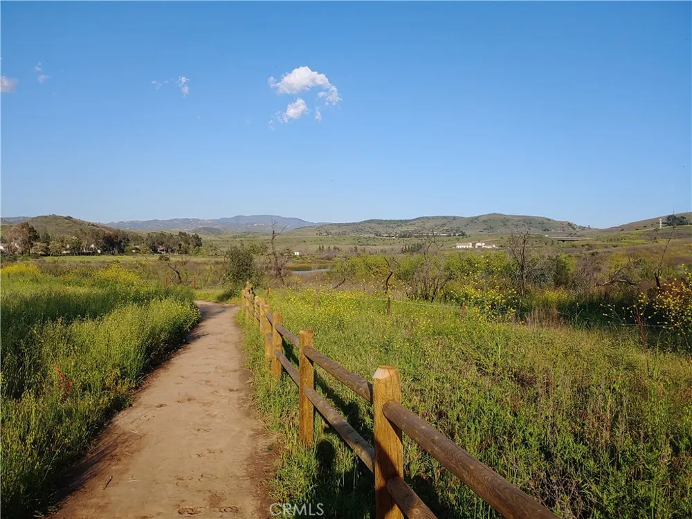 101 S Cross Creek Road #F Orange, CA 92869