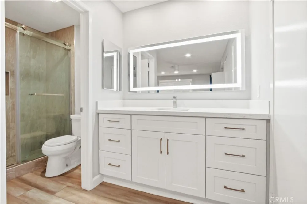 101 S Cross Creek Road #F Orange, CA 92869