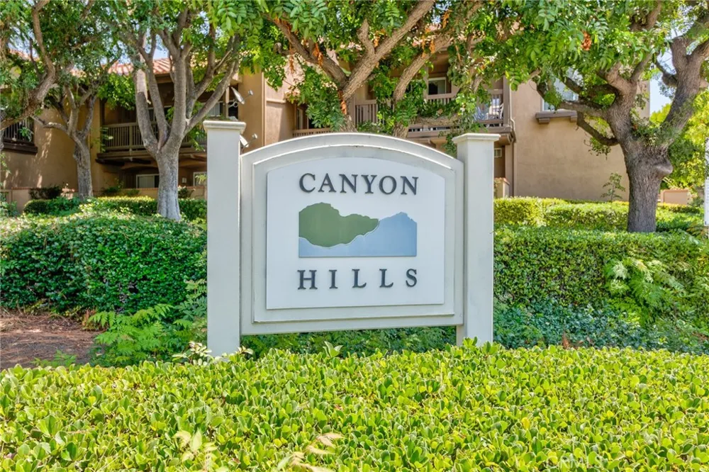 101 S Cross Creek Road #F Orange, CA 92869