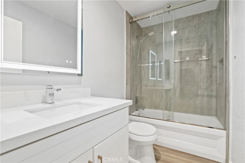 101 S Cross Creek Road #F Orange, CA 92869