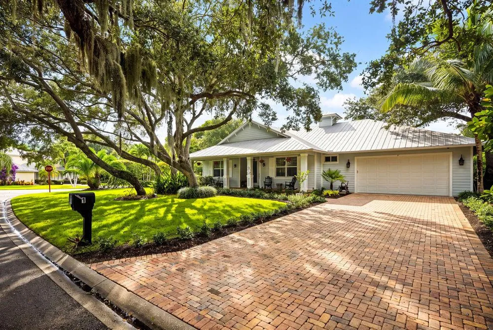 1 Sabal Court Sewalls Point, FL 34996